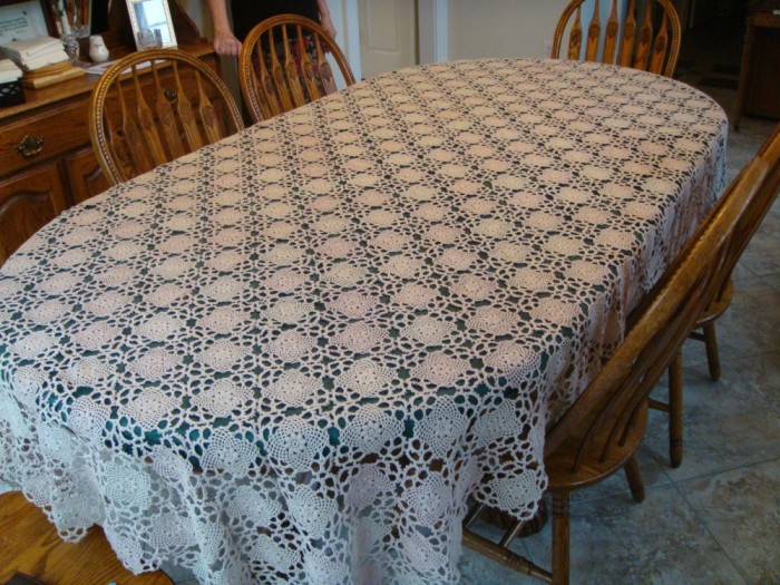 Tablecloth 2